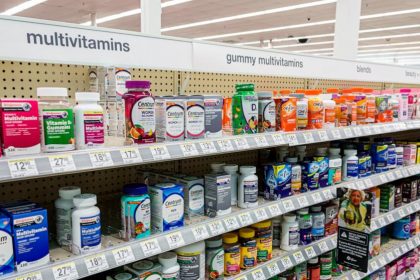 Study Shows Daily Multivitamin Supplements Don't Extend Life